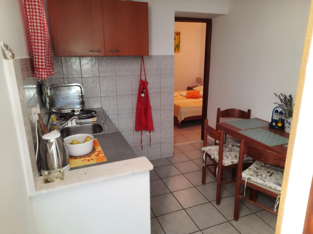 Apartments Zlosilo Орасац Екстер'єр фото